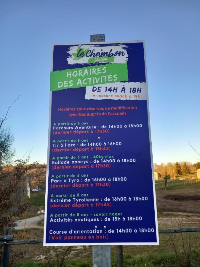 Maison De Campagne, Bulle De Verdure Montbron Exterior foto